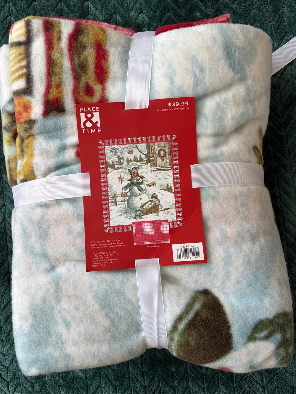 Holiday No Sew Throw Tie blanket kit -